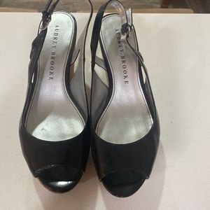 Audrey Brooke size 8